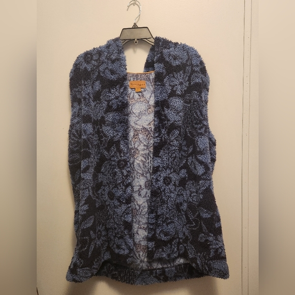 Koolaburra By Ugg Blue Floral Sherpa Hooded Vest Size XL - Picture 2 of 12